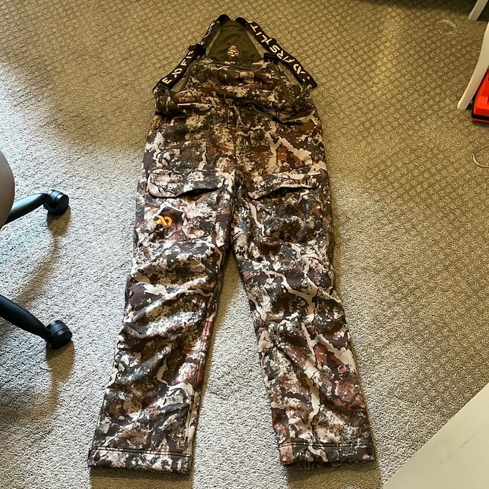 FirstLite solitude bibs